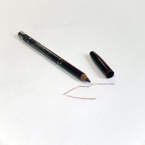 Kredka, konturówka czerwona do ust